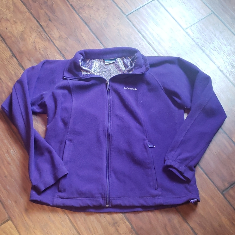 Gently used Columbia fleece with Omnia heat lining